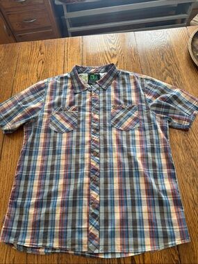 Hippytree Short Sleeve Button Down Shirt - Men’s XL